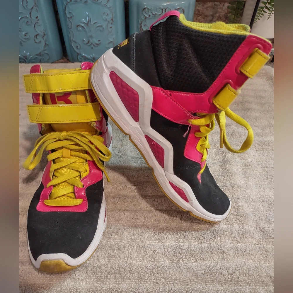 Reebok Hexalite Chi Kaze High Top Retro Lace Strap Pink Black Women's Size 7.5 - Picture 1 of 9